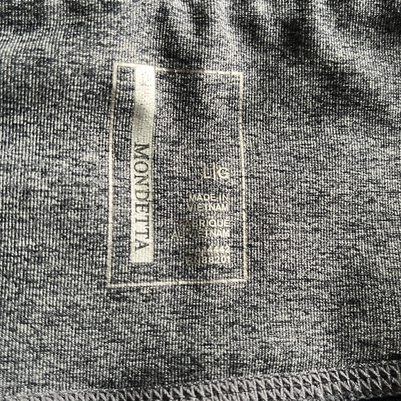 Mondetta athletic capri wear. Large. - Picture 4 of 4